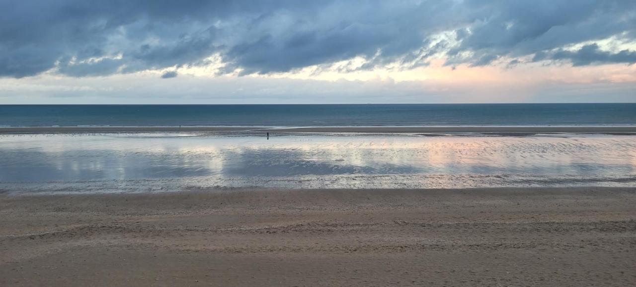 Appartamento Les Pieds Dans L'Eau Blonville-sur-Mer Esterno foto
