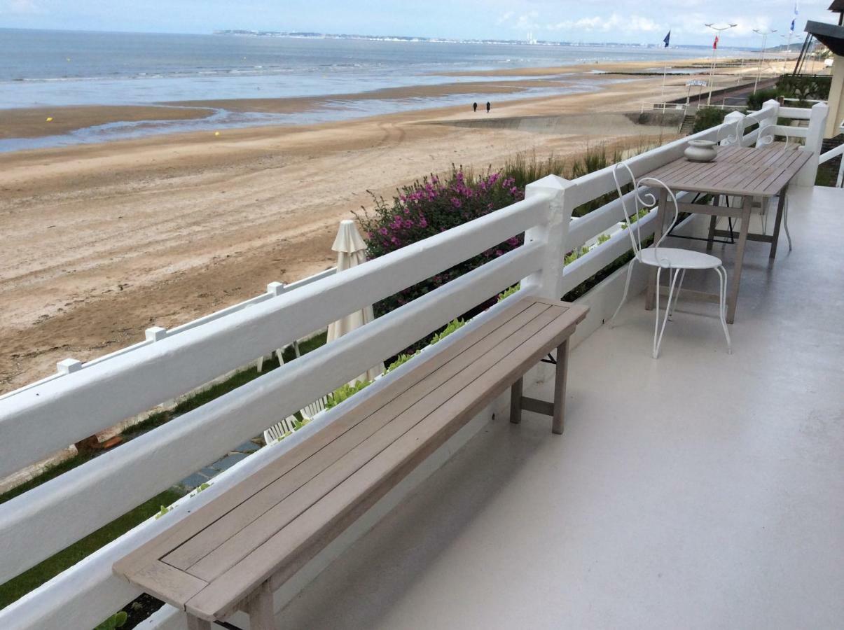 Appartamento Les Pieds Dans L'Eau Blonville-sur-Mer Esterno foto
